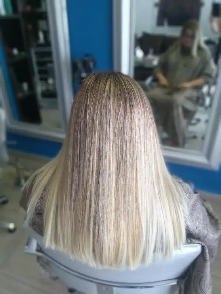 Mechas Ice Blonde antes y despues (2)_resultado
